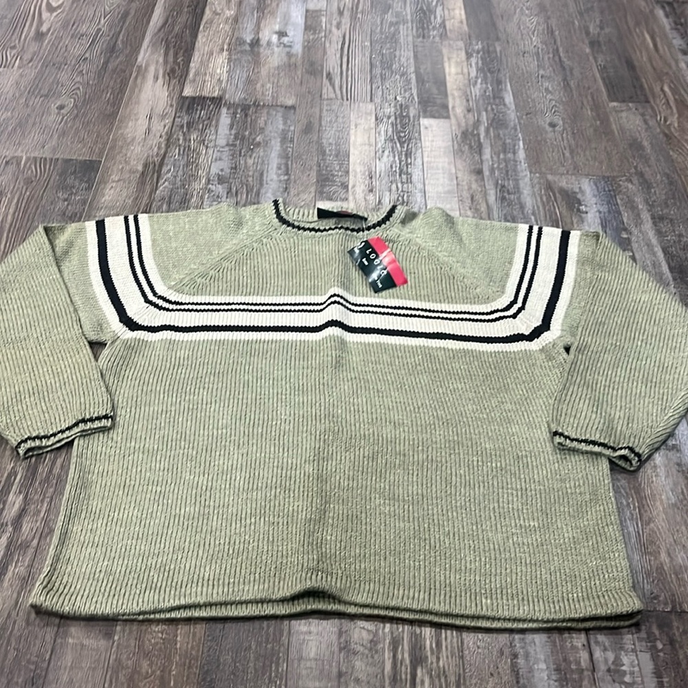 NWT Vintage Logic sweater